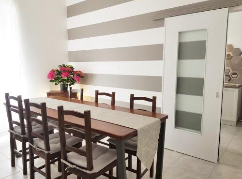 Modern flat with panoramic terrace in Zuccarello in Zuccarello