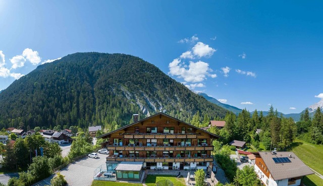 Multi-bed room for 3 guests with 26m² in Biberwier (183570)