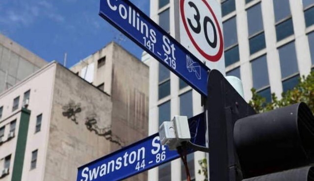Nice city stay at Collins apartment in Melbourne