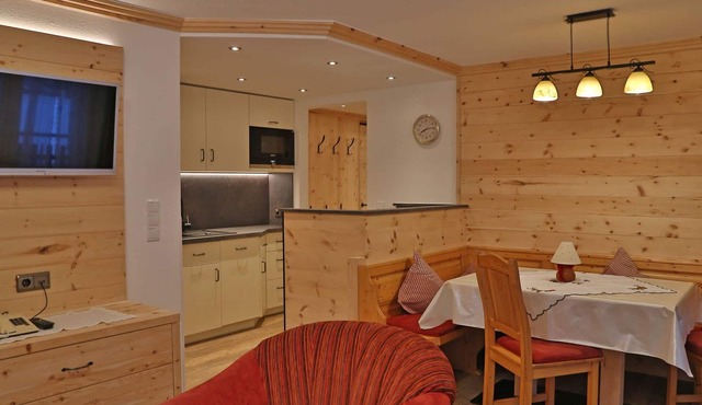 No. 15 ZIRBENwelt suite - Braito guest house