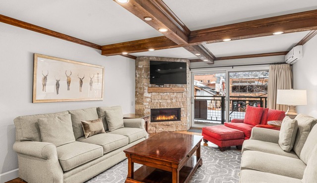 North Of Nell, Unit 2j in Aspen