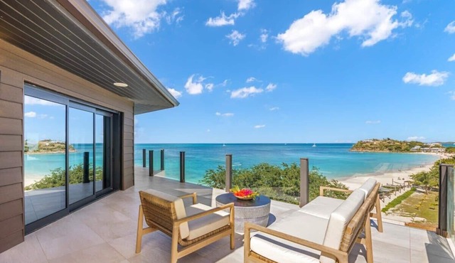 Ocean 19 – Oceanfront Single-Level Villa at Tamarind Hills, Antigua in Ffryes beach