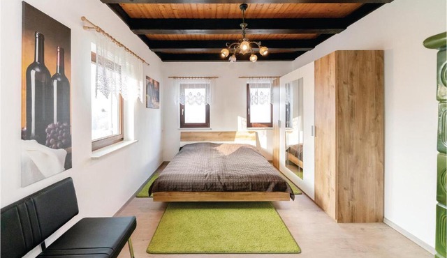 One-Bedroom Holiday Home in Hannersdorf