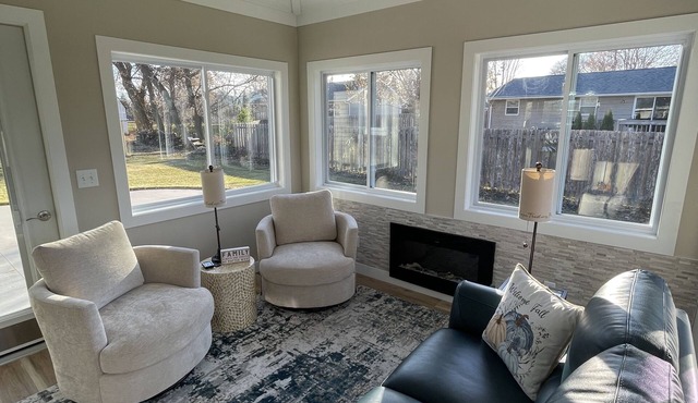 Packer Games, EAA, 2025 NFL Draft, Performing Arts - Cozy Complete Stay with Us! in Freedom