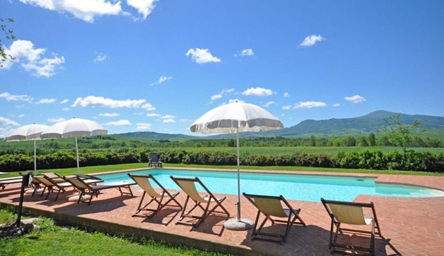 Pienza A - Apartment with pool in Monticchiello