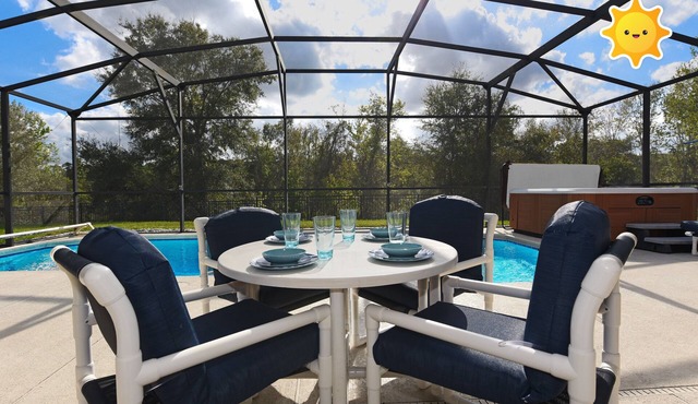 POOL HOME - Luxury Windsor Palms Resort - 6 miles to Disney! POOL HEAT INCLUDED! in Kissimmee