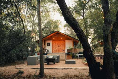 Premium Lakefront Cabin 2 The Magnolia in Bastrop
