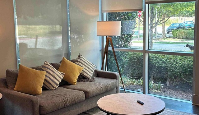Preston Douglas Double I Premium 2BR in Dallas in Dallas