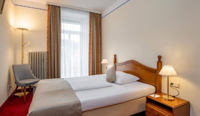 Queensize - non-cancellable rate - IMLAUER Palais Mirabell