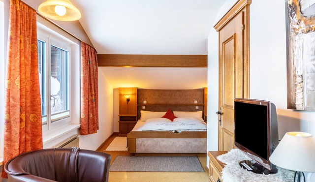 Room '16' with Mountain View, Shared Terrace and Wi-Fi