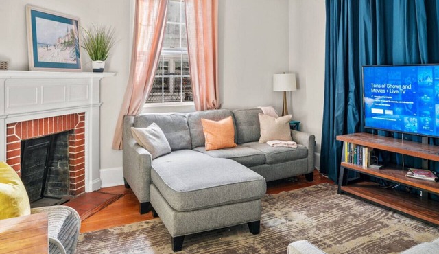 Simplicity on Sims | 3BR 1BA | Downtown in Columbia