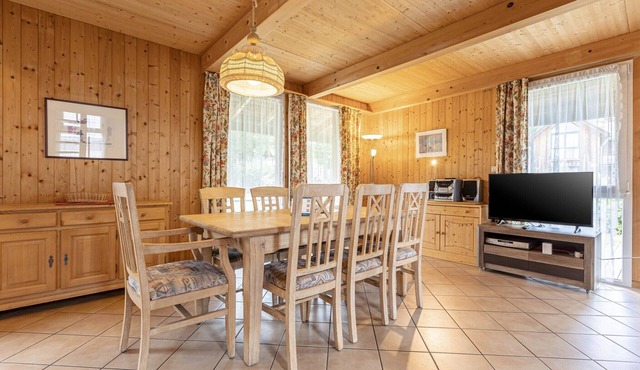 Spacious chalet with wellness area