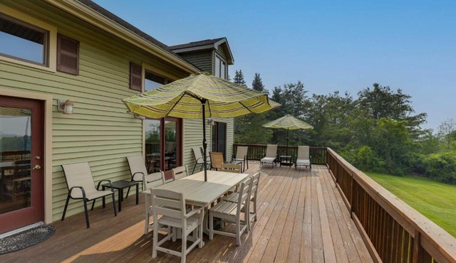 Spacious Hammondsport Home on 6 Acres w/Lake View in Hammondsport
