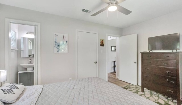 Spacious home in Pasadena in Pasadena