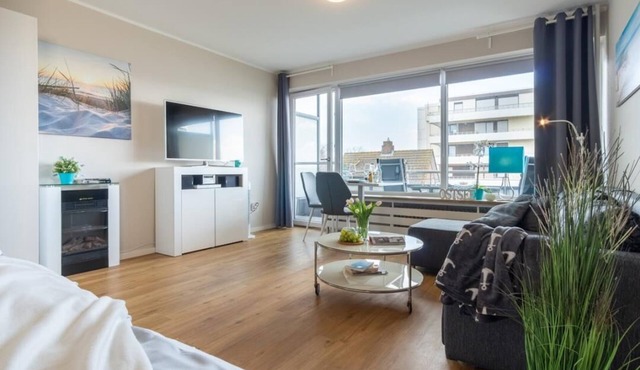 "Strandbude 14" Vacation Rental in Heiligenhafen with a Lake View in Heiligenhafen