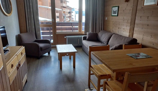 Studio with balcony and wifi 500m from slopes in Tignes