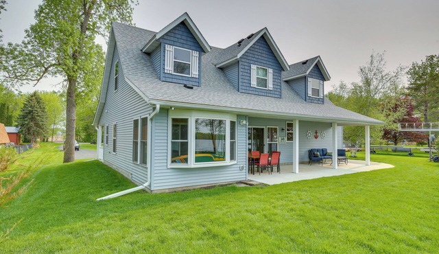 Stunning Waterville Home on Tetonka Lake! in Waterville