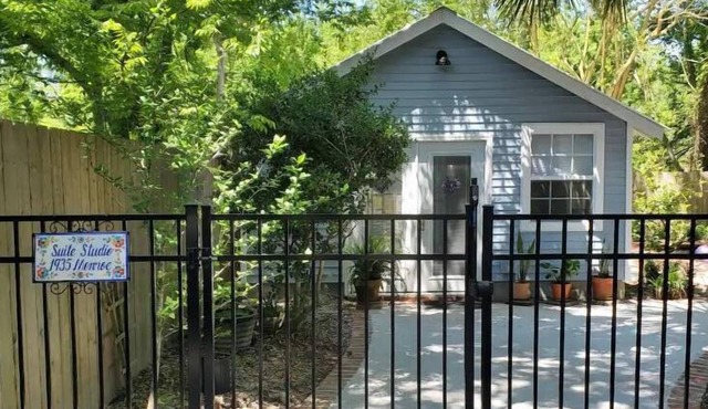 SUITE STUDiO in Mandeville