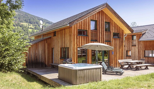 Superior Chalet # 61 with Sauna & Whirlpool