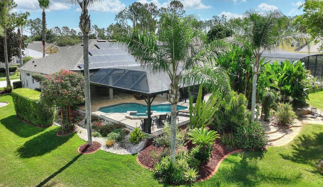 Superior Luxury 5br/3ba Golf Course Villa South Facing Private Pool & Spa in Davenport
