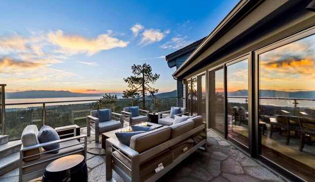 Tahoe Blue Estate Luxury Retreat LUXE5 in Stateline