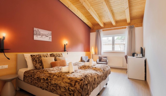 The Leutasch Retreat Comfort room offers peace, style, and comfort after hiking, cycling, or winter sports in the Alps around Seefeld.