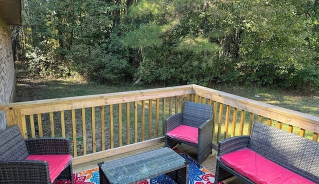 “The Oasis Cottage By The Bay” in Mobile