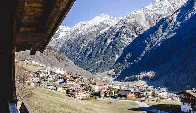 Top 6, Family Friendly Bright and Classy, 2 Bedrooms and Huge Balcony - A Casa Jewel Sölden, ski in & ski out