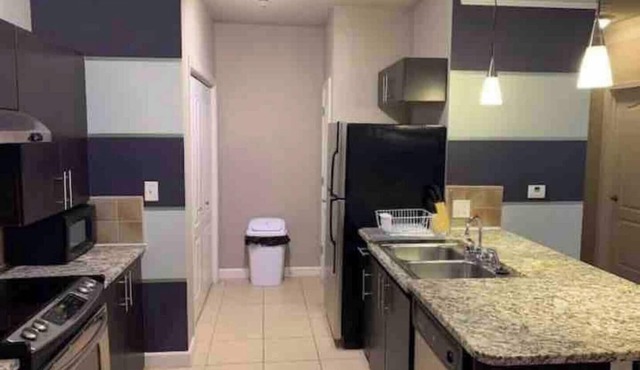Upscale apt. in Central downtown location in Atlanta