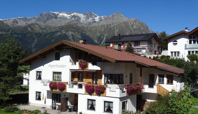 Vacation apartment/apartment for 5 guests with 80m² in Nauders (162085)