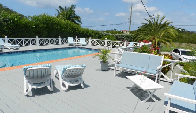 Very Spacious and Well Equipped 4 Bed Villa, Private Pool, A/C, BBQ, Wi-Fi in Jolly Harbour