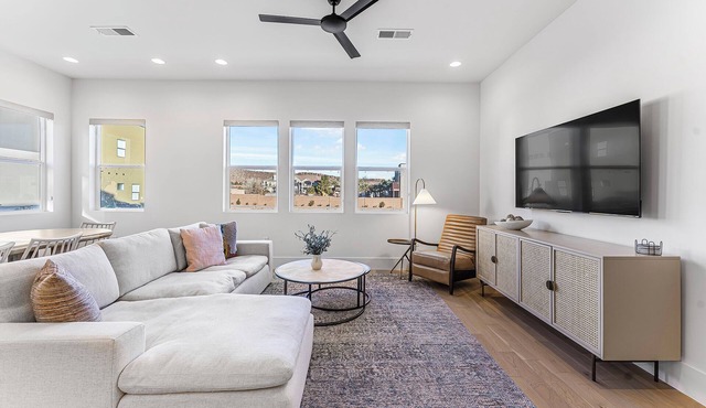 Villa #35 at Bloomington Country Club: Pool, Golf, Restaurant in St. George