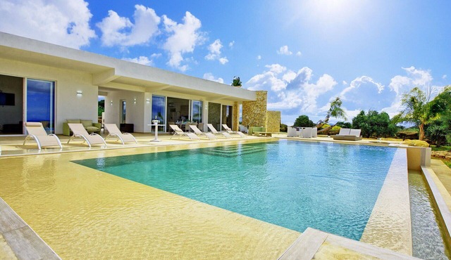 Villa Infinito -Villa with private pool in Menfi