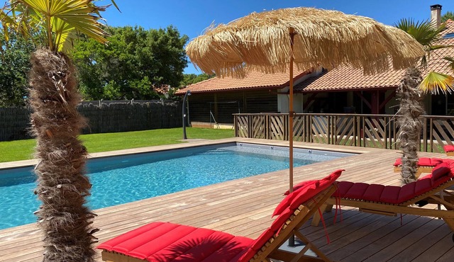 Villa Valhalla - 400 meters from the beach with a big heated pool and sauna! in Labenne Ocean