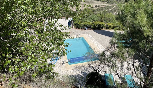 Villa with private heated pool with panoramic views. in Bessas