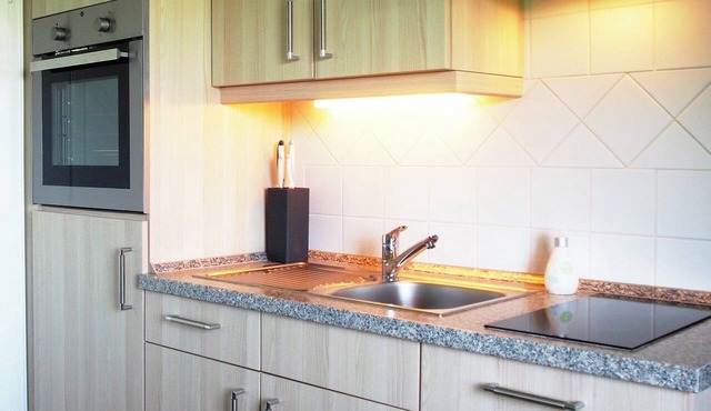 Wattwurm – shared Washing machine, use of garden, 2 floors, barbecue, parking in Ockholm