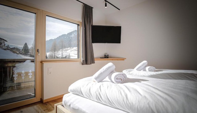 WOLF Apartments Padaun - Panorama Mountain Retreat in Tirol