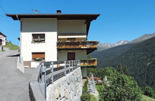 105 m² Apartment ∙ 3 bedrooms ∙ 8 guests