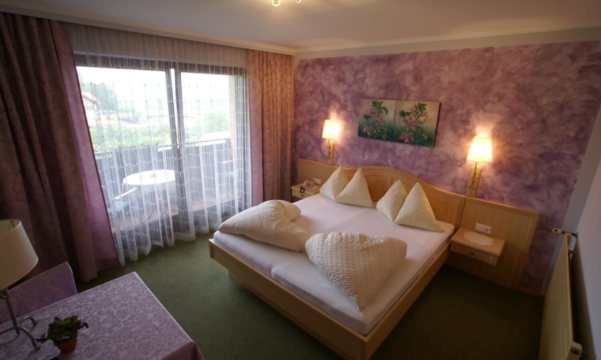 Unterbergen Hotel | Gasthof - Hotel Zur Post