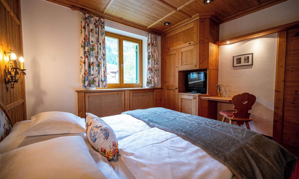 Lech am Arlberg House | die AlpenRose