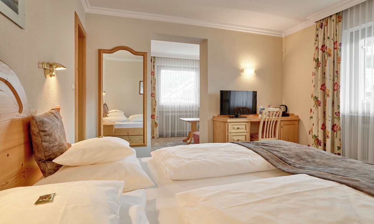 Lech am Arlberg Hotel | Hotel Appartement Roggal