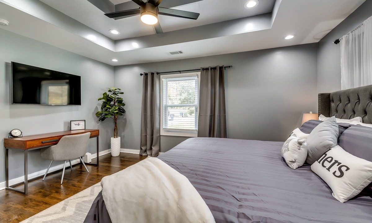 Collier Heights House | TheRedDoorBnbATL! Atlanta's Luxe Retreat!