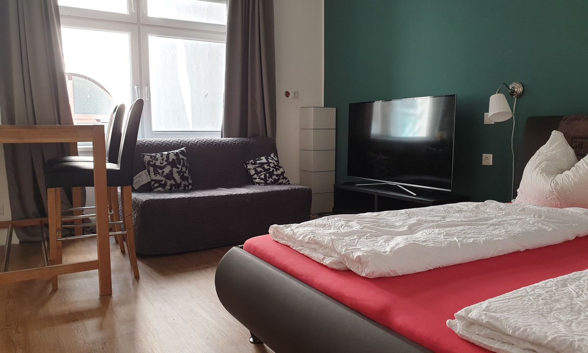 Brigittenau Condo | Studio Residence Friedensbrücke