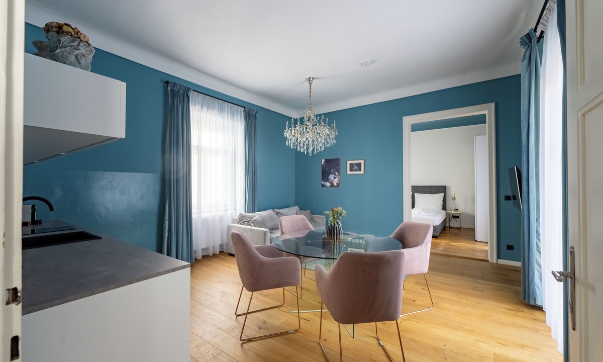 Graz City Centre Apartment | Roksoxhome Designer Boutique Apartment