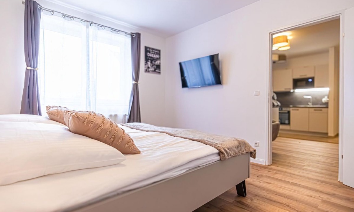 Donaustadt Apartment | 2BR&1LR Apartment Ideal for 5P, Near Donaustadt