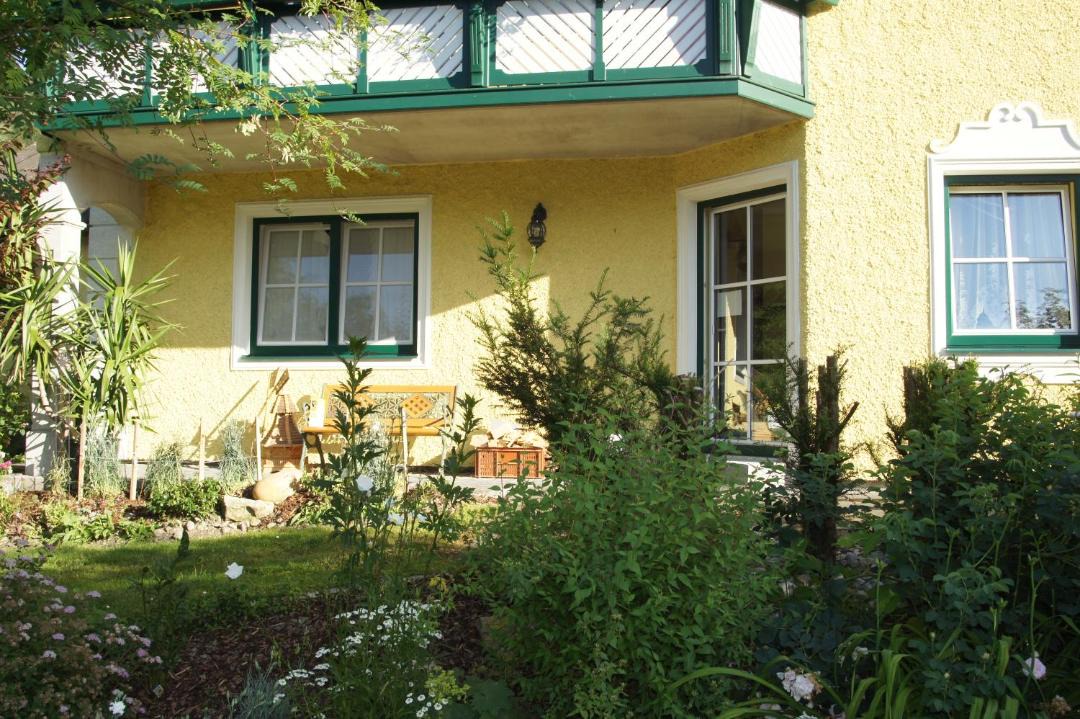 Loich Apartment | Die Gartenlaube