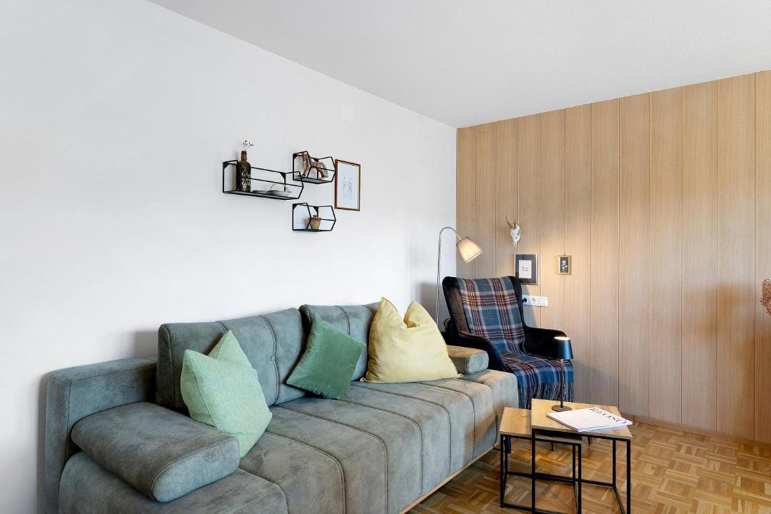 Grossdorf Apartment | Försterhaus Wohnung Obergeschoss