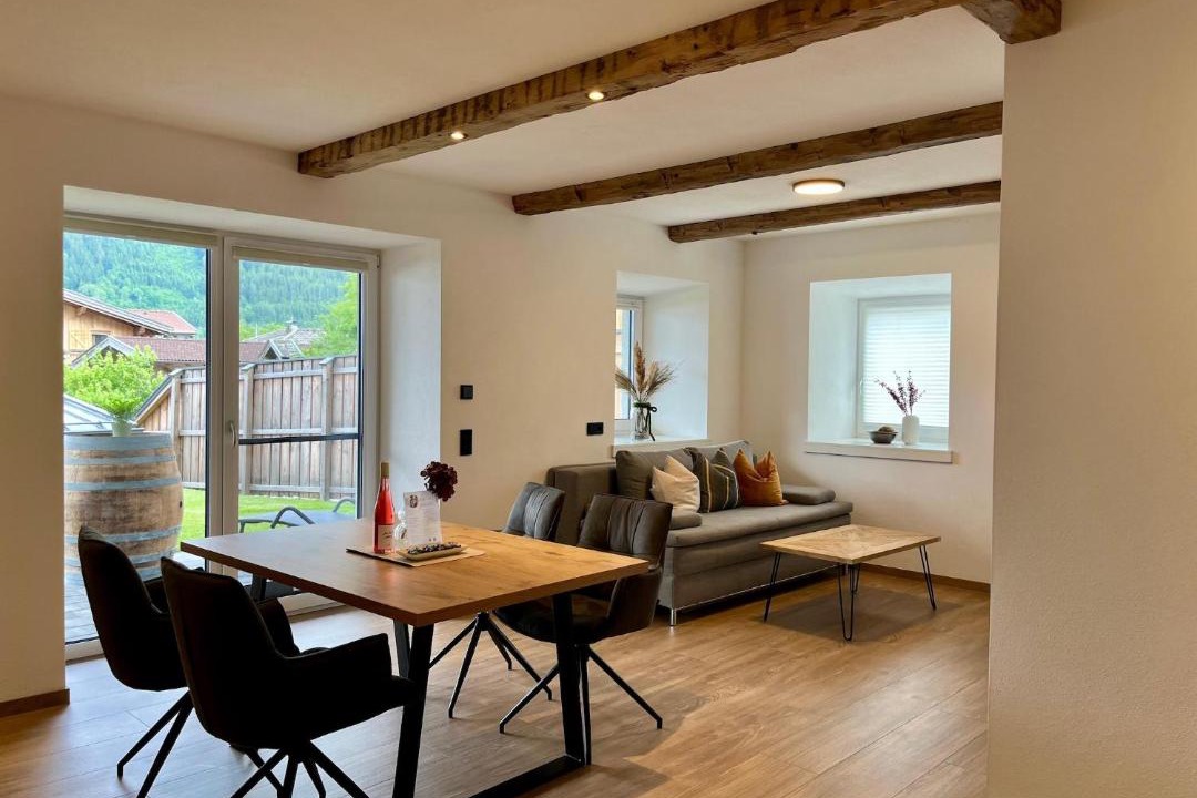 Saalfelden am Steinernen Meer Apartment | Apartment in Saalfelden near Ski Slopes