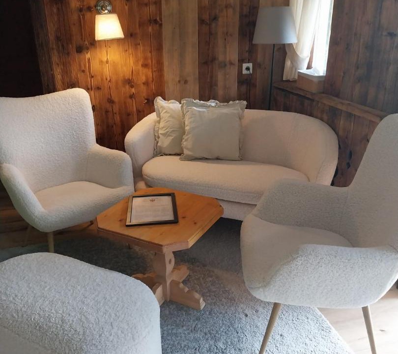 Faggen Apartment | Burg Laudegg Blick