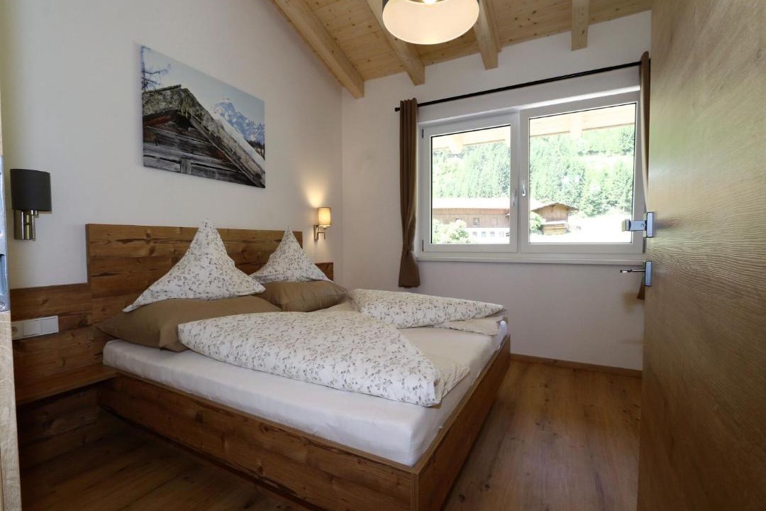 Neustift Im Stubaital Apartment | Apartment in Milders with Stubai SuperCard